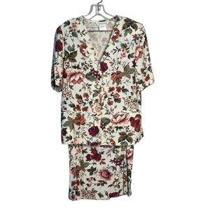 Vintage Floral Short Sleeves Jacket & Skirt Set 12